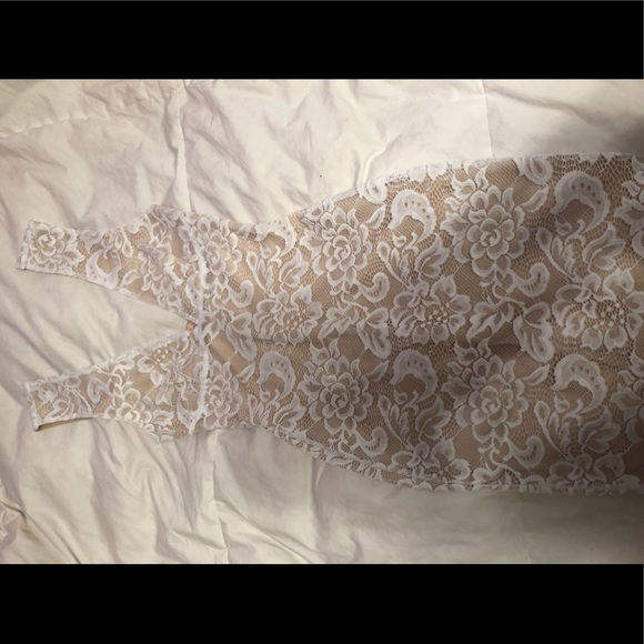 Lulus White Lace Dress (NWOT) - Picture 1 of 4